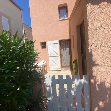 Pavillon 20M De La Plage Des Ayguades 格吕桑 外观 照片