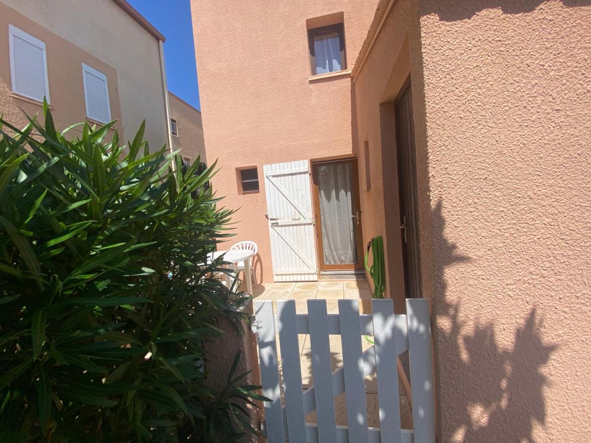 Pavillon 20M De La Plage Des Ayguades 格吕桑 外观 照片