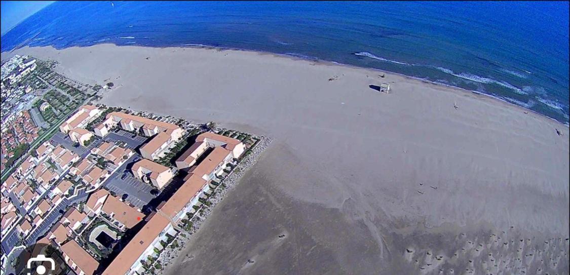 Pavillon 20M De La Plage Des Ayguades 格吕桑 外观 照片